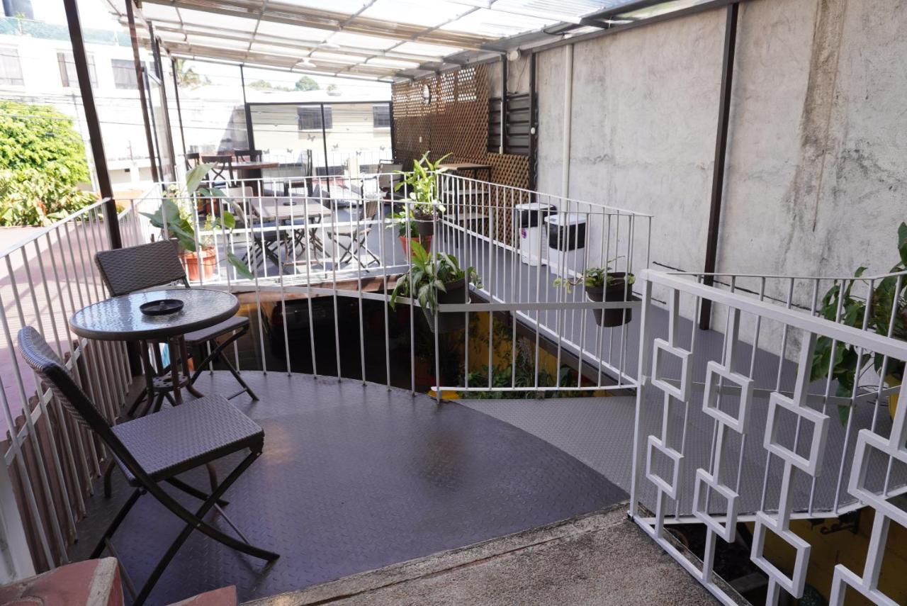 Hostal Guatefriends Guatemala City Luaran gambar